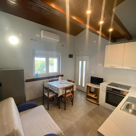 Apartment Sara Vinkuran